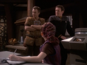 Filename=extant_StarTrek_DS9_5x22-ChildrenOfTime_00848.jpg
Filesize=175KiB
Dimensions=1200x900
Date added=Dec 20, 2019 extant_StarTrek_DS9_5x22-ChildrenOfTime_00848.jpg