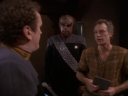 extant_StarTrek_DS9_5x22-ChildrenOfTime_00875.jpg