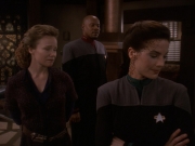 Filename=extant_StarTrek_DS9_5x22-ChildrenOfTime_00904.jpg
Filesize=147KiB
Dimensions=1200x900
Date added=Dec 20, 2019 extant_StarTrek_DS9_5x22-ChildrenOfTime_00904.jpg