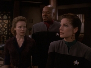 Filename=extant_StarTrek_DS9_5x22-ChildrenOfTime_00918.jpg
Filesize=151KiB
Dimensions=1200x900
Date added=Dec 20, 2019 extant_StarTrek_DS9_5x22-ChildrenOfTime_00918.jpg