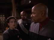 Filename=extant_StarTrek_DS9_5x22-ChildrenOfTime_01064.jpg
Filesize=154KiB
Dimensions=1200x900
Date added=Dec 20, 2019 extant_StarTrek_DS9_5x22-ChildrenOfTime_01064.jpg