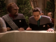 extant_StarTrek_DS9_5x22-ChildrenOfTime_01497.jpg