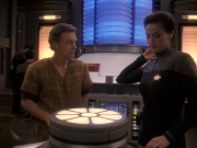 Filename=extant_StarTrek_DS9_5x22-ChildrenOfTime_01627.jpg
Filesize=208KiB
Dimensions=1200x900
Date added=Dec 20, 2019 extant_StarTrek_DS9_5x22-ChildrenOfTime_01627.jpg