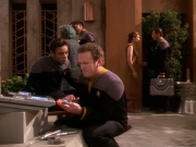 Filename=extant_StarTrek_DS9_5x22-ChildrenOfTime_01710.jpg
Filesize=225KiB
Dimensions=1200x900
Date added=Dec 20, 2019 extant_StarTrek_DS9_5x22-ChildrenOfTime_01710.jpg