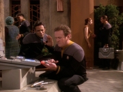 Filename=extant_StarTrek_DS9_5x22-ChildrenOfTime_01712.jpg
Filesize=228KiB
Dimensions=1200x900
Date added=Dec 20, 2019 extant_StarTrek_DS9_5x22-ChildrenOfTime_01712.jpg