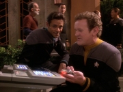 Filename=extant_StarTrek_DS9_5x22-ChildrenOfTime_01731.jpg
Filesize=206KiB
Dimensions=1200x900
Date added=Dec 20, 2019 extant_StarTrek_DS9_5x22-ChildrenOfTime_01731.jpg