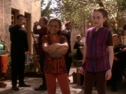 extant_StarTrek_DS9_5x22-ChildrenOfTime_01775.jpg
