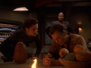 Filename=extant_StarTrek_DS9_5x22-ChildrenOfTime_02093.jpg
Filesize=170KiB
Dimensions=1200x900
Date added=Dec 20, 2019 extant_StarTrek_DS9_5x22-ChildrenOfTime_02093.jpg
