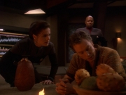 Filename=extant_StarTrek_DS9_5x22-ChildrenOfTime_02097.jpg
Filesize=160KiB
Dimensions=1200x900
Date added=Dec 20, 2019 extant_StarTrek_DS9_5x22-ChildrenOfTime_02097.jpg
