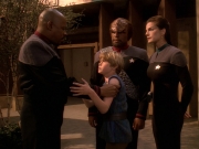 Filename=extant_StarTrek_DS9_5x22-ChildrenOfTime_02857.jpg
Filesize=193KiB
Dimensions=1200x900
Date added=Dec 20, 2019 extant_StarTrek_DS9_5x22-ChildrenOfTime_02857.jpg