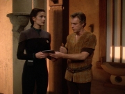 Filename=extant_StarTrek_DS9_5x22-ChildrenOfTime_03187.jpg
Filesize=213KiB
Dimensions=1200x900
Date added=Dec 20, 2019 extant_StarTrek_DS9_5x22-ChildrenOfTime_03187.jpg