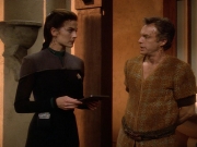 Filename=extant_StarTrek_DS9_5x22-ChildrenOfTime_03190.jpg
Filesize=210KiB
Dimensions=1200x900
Date added=Dec 20, 2019 extant_StarTrek_DS9_5x22-ChildrenOfTime_03190.jpg