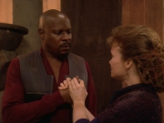 Filename=extant_StarTrek_DS9_5x22-ChildrenOfTime_03204.jpg
Filesize=189KiB
Dimensions=1200x900
Date added=Dec 20, 2019 extant_StarTrek_DS9_5x22-ChildrenOfTime_03204.jpg
