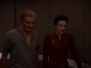 Filename=extant_StarTrek_DS9_5x22-ChildrenOfTime_03248.jpg
Filesize=118KiB
Dimensions=1200x900
Date added=Dec 20, 2019 extant_StarTrek_DS9_5x22-ChildrenOfTime_03248.jpg