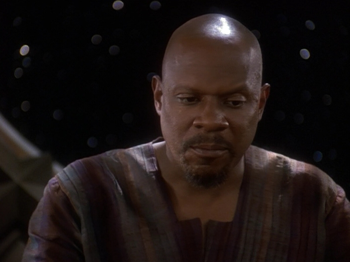 extant_StarTrek_DS9_5x23-BlazeOfGlory_00150.jpg