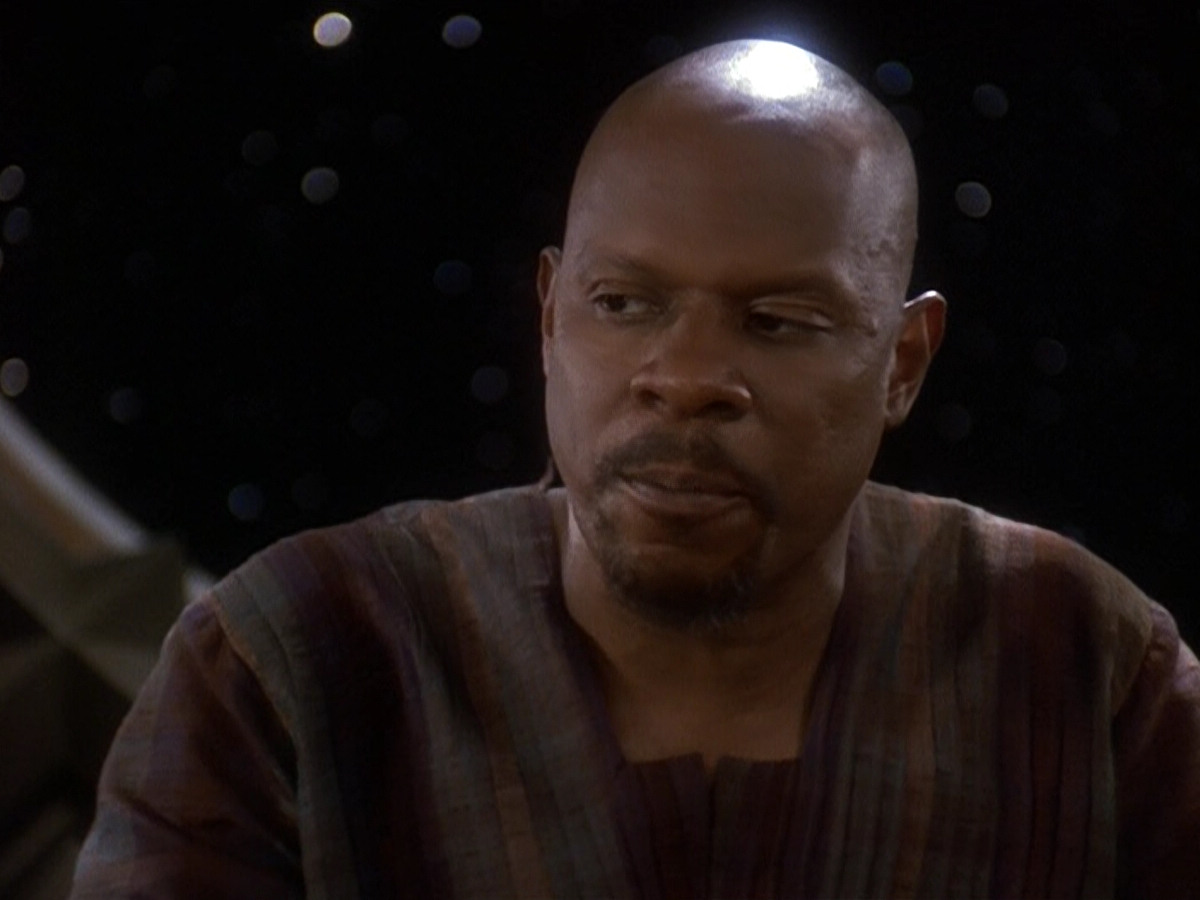 extant_StarTrek_DS9_5x23-BlazeOfGlory_00164.jpg