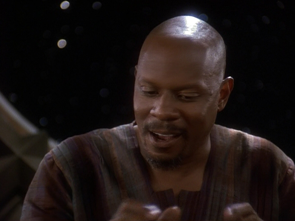 extant_StarTrek_DS9_5x23-BlazeOfGlory_00180.jpg