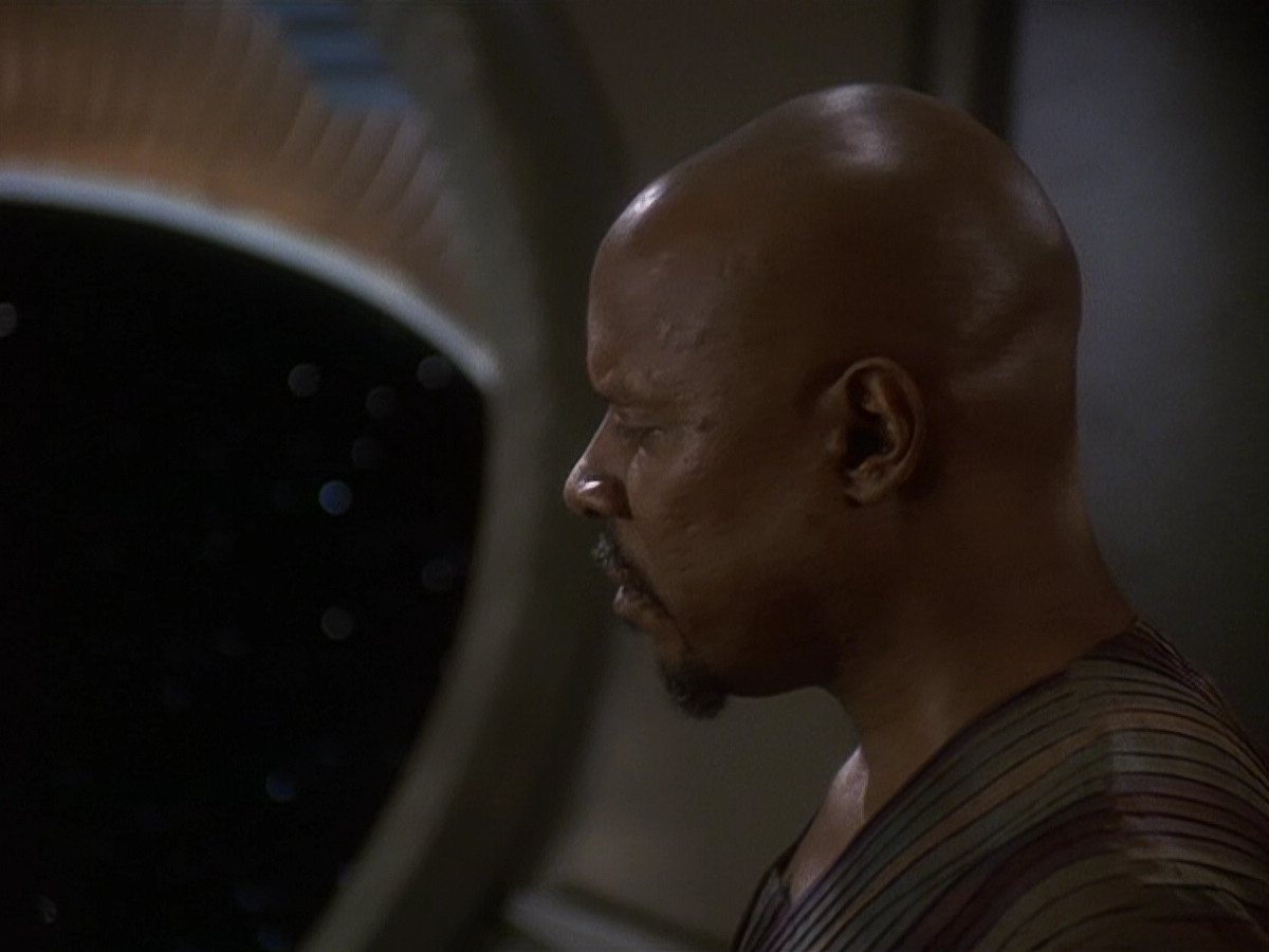 extant_StarTrek_DS9_5x23-BlazeOfGlory_00312.jpg