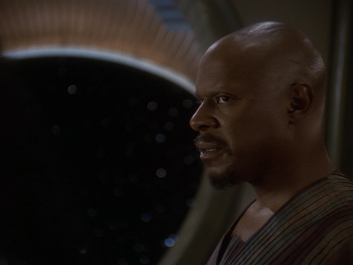 extant_StarTrek_DS9_5x23-BlazeOfGlory_00318.jpg