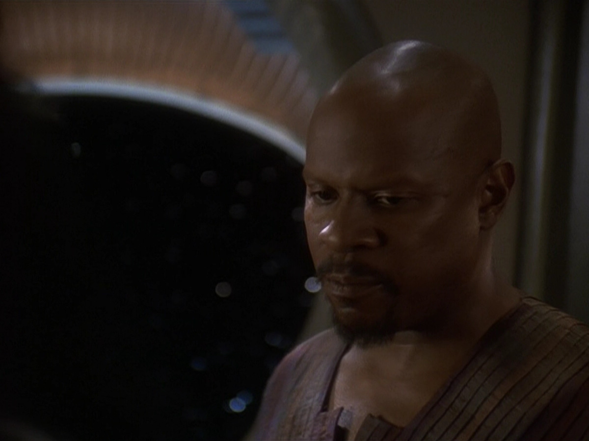 extant_StarTrek_DS9_5x23-BlazeOfGlory_00326.jpg
