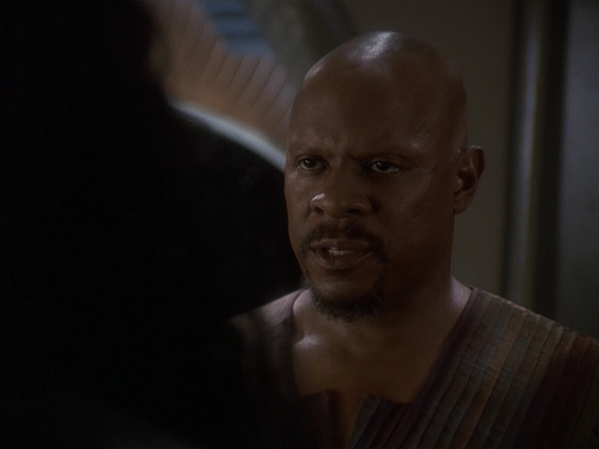 extant_StarTrek_DS9_5x23-BlazeOfGlory_00338.jpg