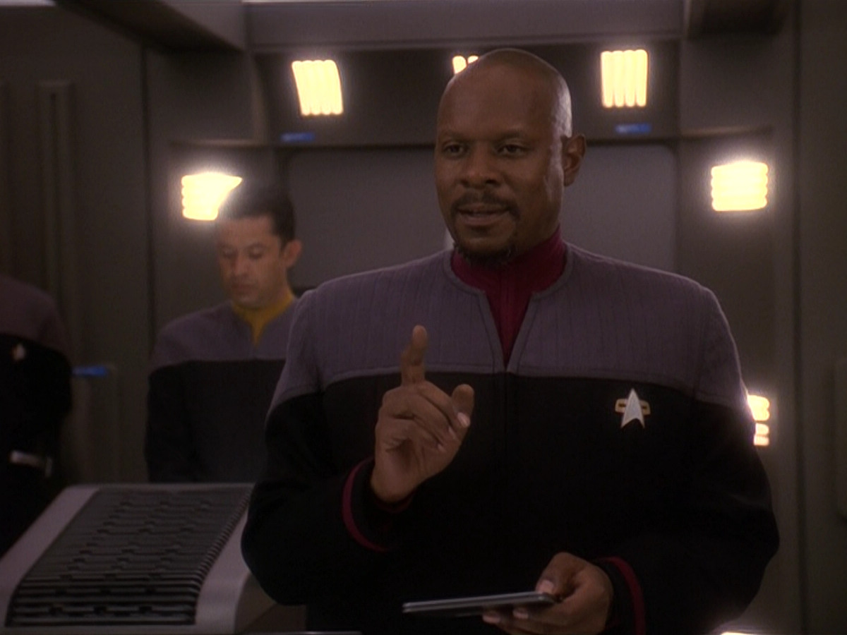 extant_StarTrek_DS9_5x23-BlazeOfGlory_00697.jpg