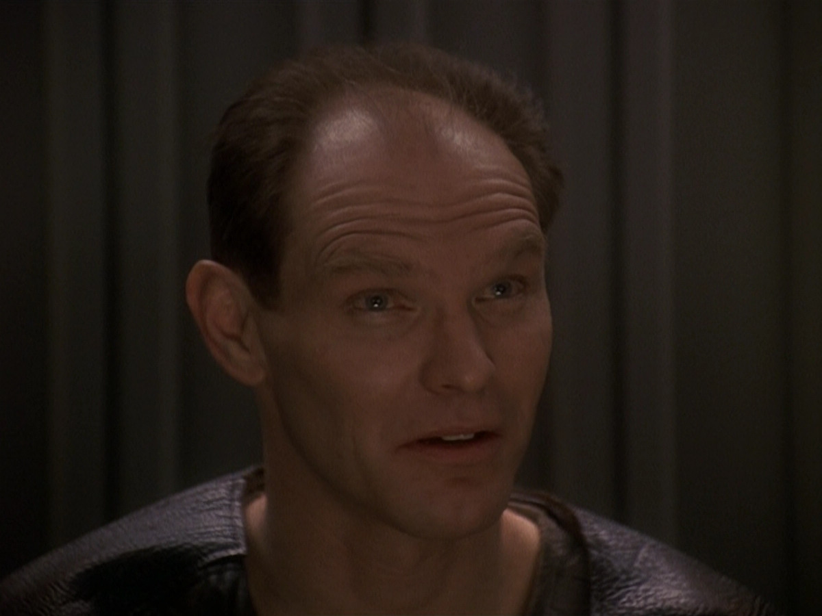 extant_StarTrek_DS9_5x23-BlazeOfGlory_00704.jpg