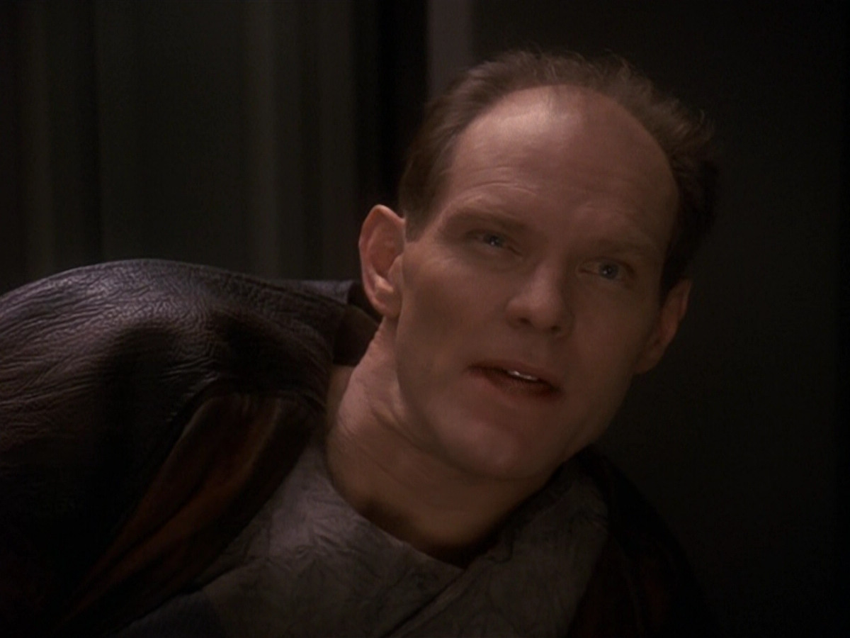 extant_StarTrek_DS9_5x23-BlazeOfGlory_00981.jpg