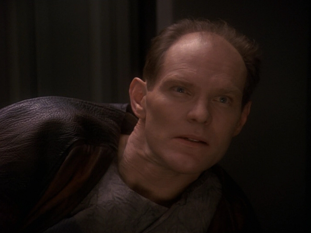 extant_StarTrek_DS9_5x23-BlazeOfGlory_00982.jpg