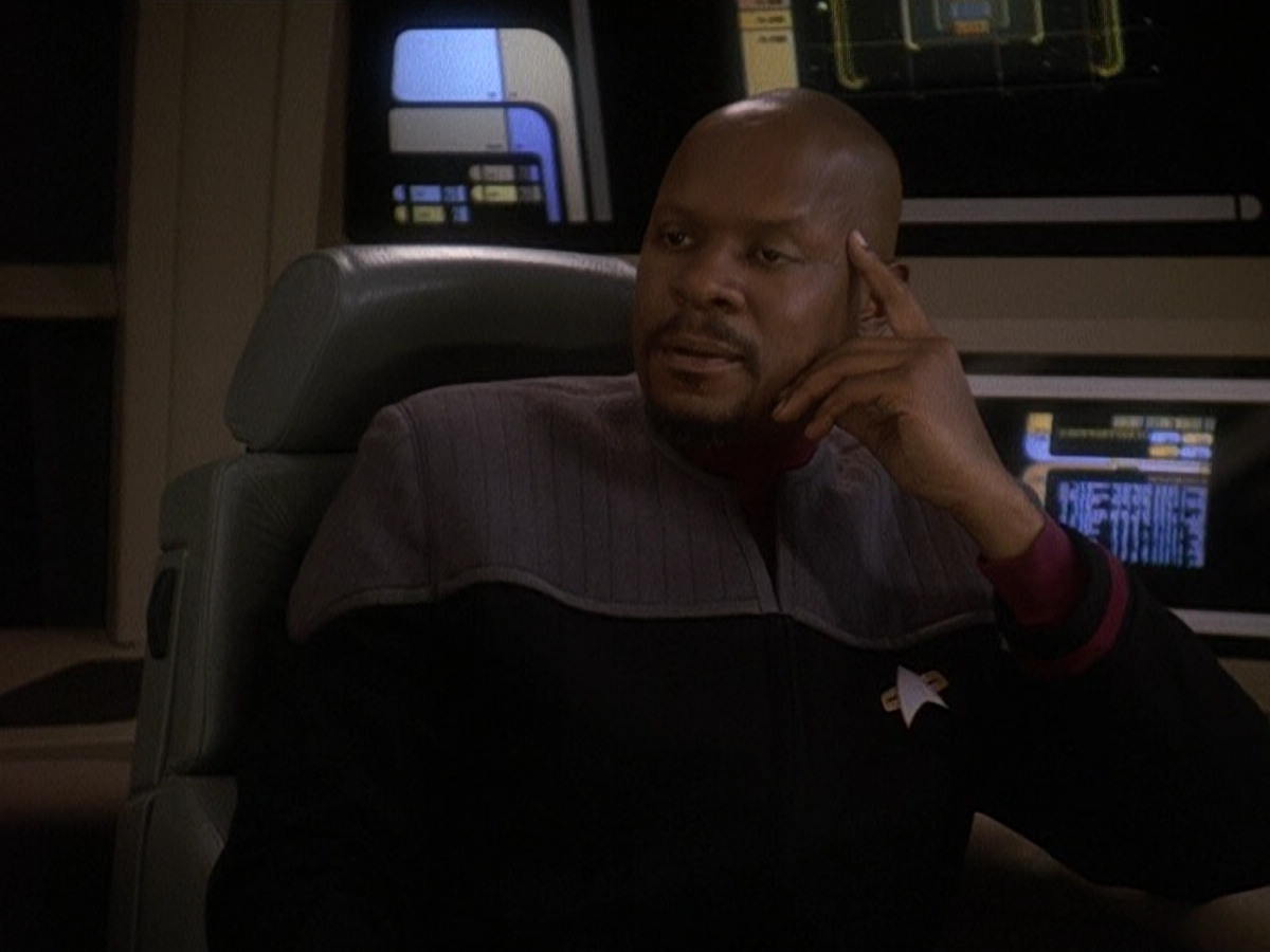 extant_StarTrek_DS9_5x23-BlazeOfGlory_01341.jpg