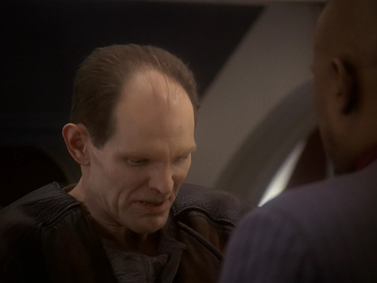 extant_StarTrek_DS9_5x23-BlazeOfGlory_01613.jpg