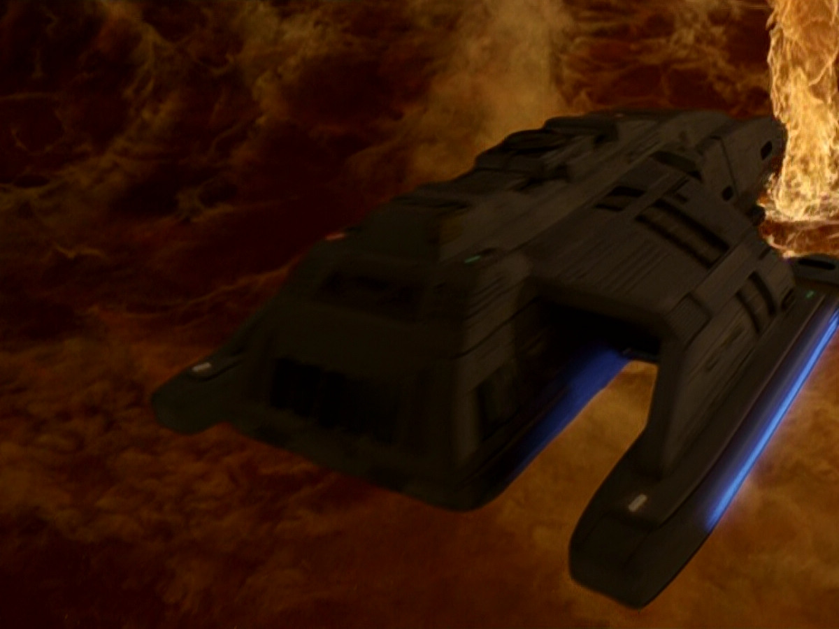 extant_StarTrek_DS9_5x23-BlazeOfGlory_01810.jpg