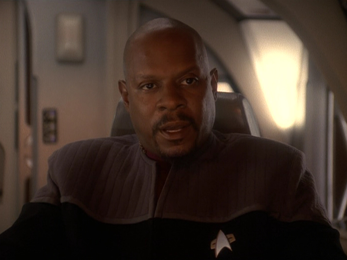 extant_StarTrek_DS9_5x23-BlazeOfGlory_01881.jpg