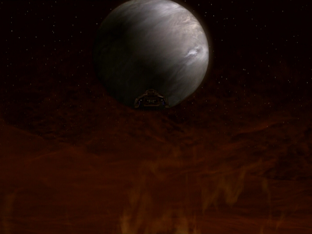 extant_StarTrek_DS9_5x23-BlazeOfGlory_02577.jpg