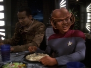 extant_StarTrek_DS9_5x23-BlazeOfGlory_00076.jpg
