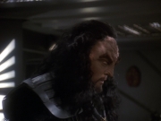 extant_StarTrek_DS9_5x23-BlazeOfGlory_00279.jpg