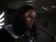 extant_StarTrek_DS9_5x23-BlazeOfGlory_00286.jpg