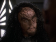 extant_StarTrek_DS9_5x23-BlazeOfGlory_00353.jpg
