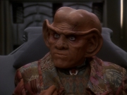 extant_StarTrek_DS9_5x23-BlazeOfGlory_01075.jpg