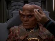 extant_StarTrek_DS9_5x23-BlazeOfGlory_01100.jpg