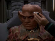 extant_StarTrek_DS9_5x23-BlazeOfGlory_01102.jpg