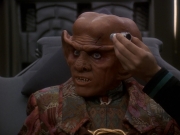 extant_StarTrek_DS9_5x23-BlazeOfGlory_01114.jpg