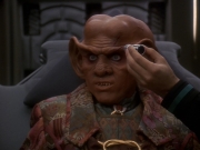 extant_StarTrek_DS9_5x23-BlazeOfGlory_01118.jpg