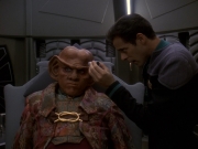 extant_StarTrek_DS9_5x23-BlazeOfGlory_01128.jpg