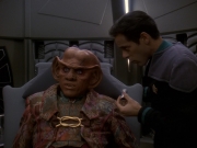 extant_StarTrek_DS9_5x23-BlazeOfGlory_01134.jpg