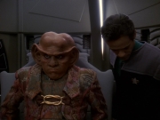 extant_StarTrek_DS9_5x23-BlazeOfGlory_01137.jpg