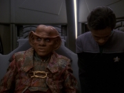 extant_StarTrek_DS9_5x23-BlazeOfGlory_01146.jpg