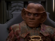 extant_StarTrek_DS9_5x23-BlazeOfGlory_01164.jpg