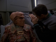extant_StarTrek_DS9_5x23-BlazeOfGlory_01184.jpg