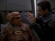 extant_StarTrek_DS9_5x23-BlazeOfGlory_01185.jpg